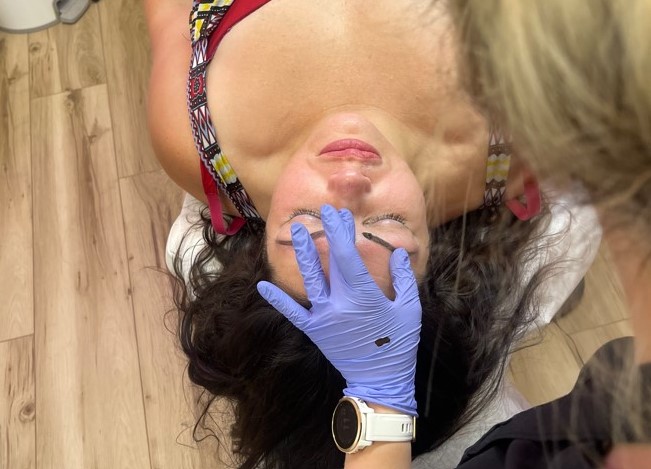 What to Look For and How to Start a Microblading Apprenticeship
