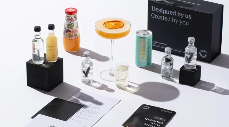 Hosting a Cocktail Party? Serve a Pornstar Martini for the Perfect Kickoff - Biphoo UK