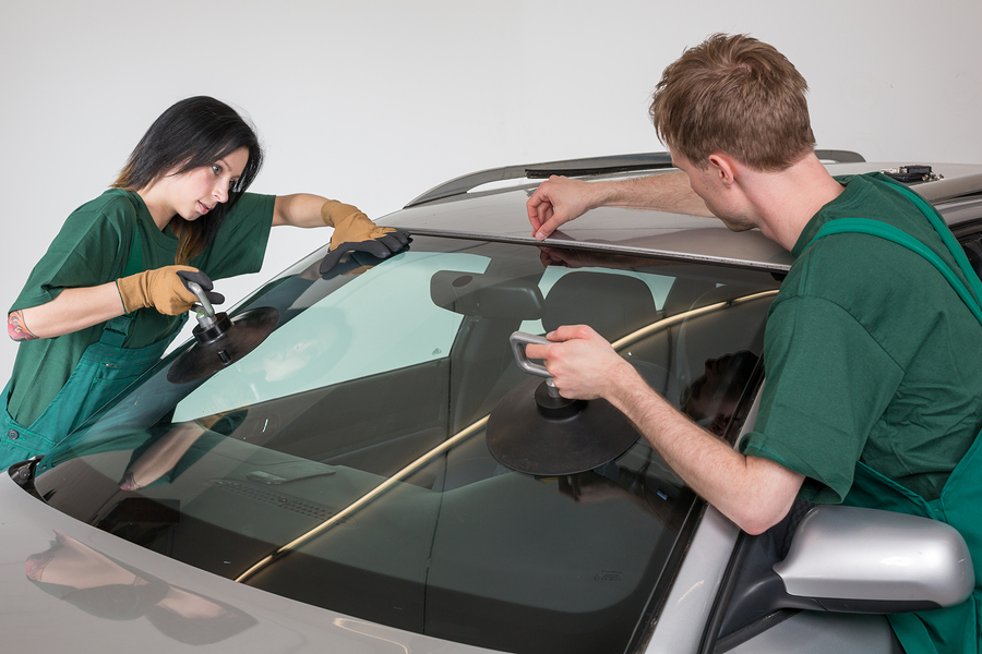Classic & Custom Car Windshield Replacement in Dallas , Plano & Lewisville | Eddy’s Auto Glass Services