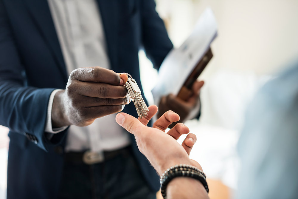 Wish to Upscale Your 100% Commission Real Estate Agent Career? Here are Some Tips