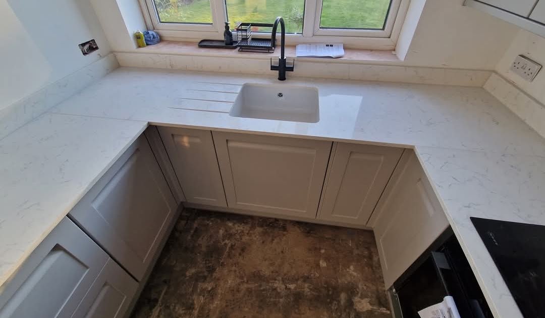 Transform Your Home with Elvos: Expert Granite, Quartz & Corian Worktops and Bathroom Refurbishment in Chelmsford and Surrounding Areas