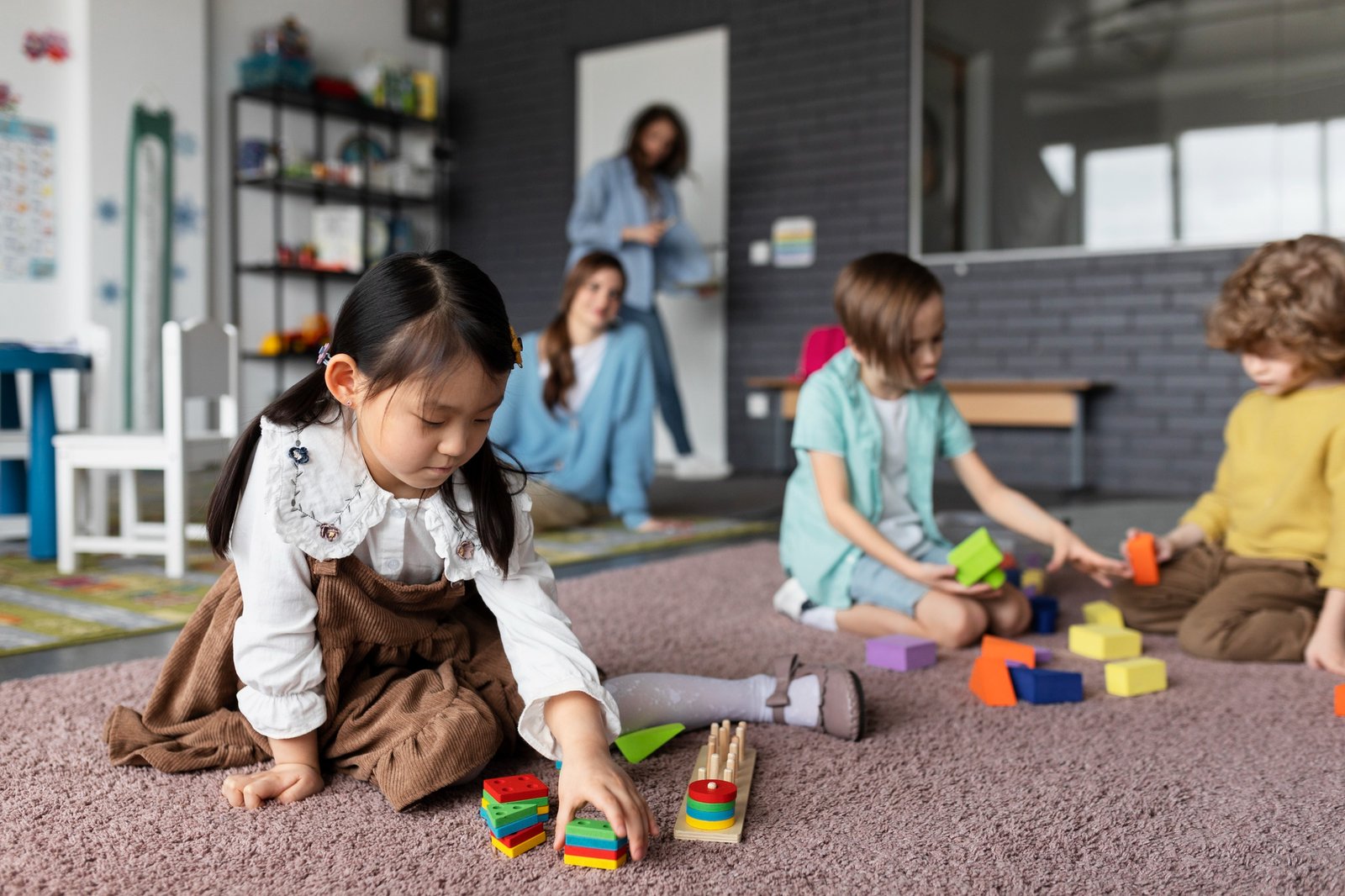 Best Creche & Day Care Services in Delhi for Children