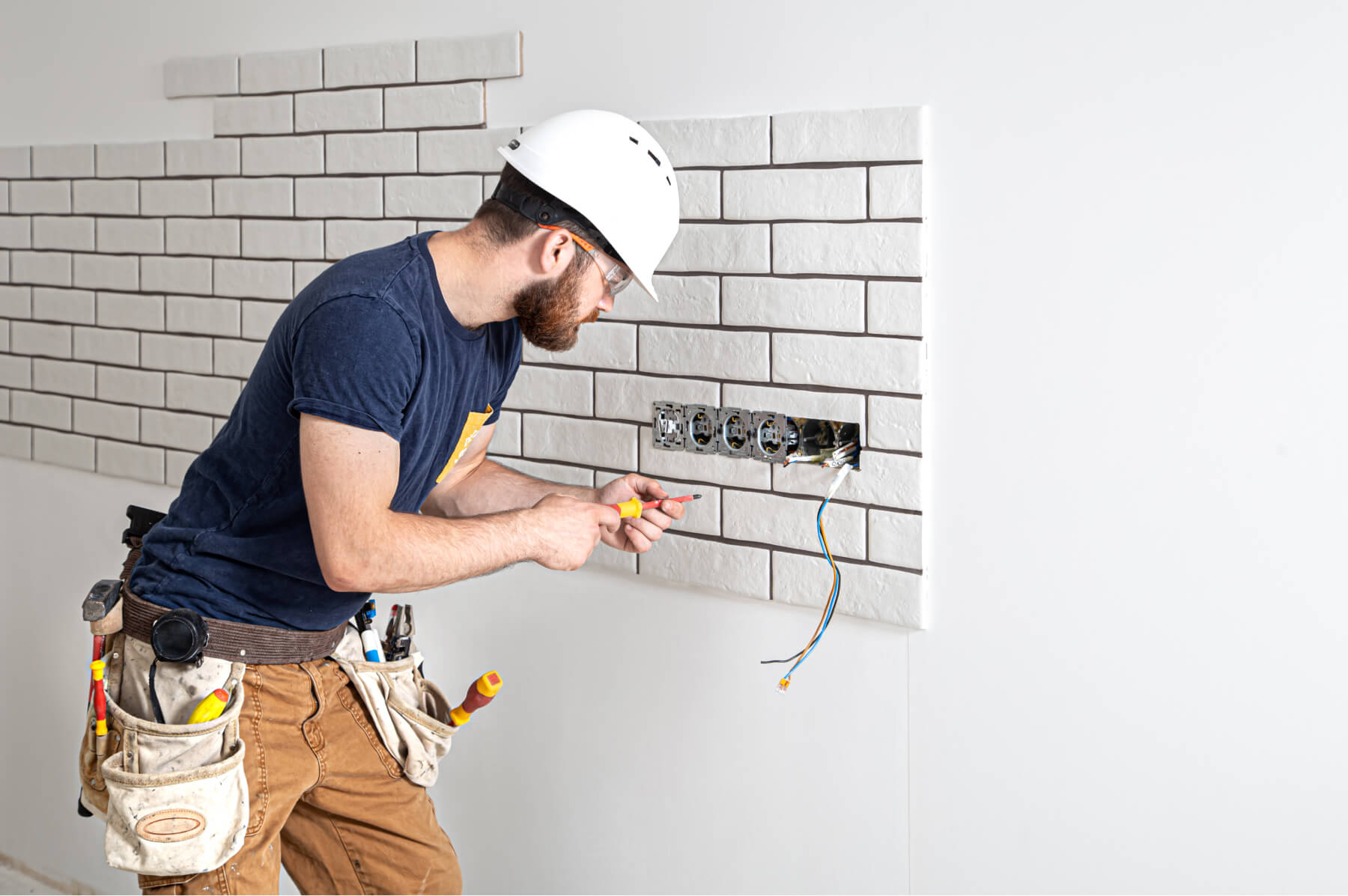 Top-Rated Electricians West Auckland | Legacy Electrical