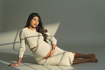The Timeless Beauty & Maternity Photography - Modern Trends and Traditional Charm