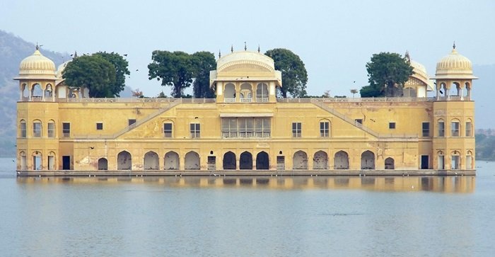 Golden Triangle Tour Package from Delhi by Taxi for 4 Days and 3 Nights | Best Taxi Service for Golden Triangle Tour