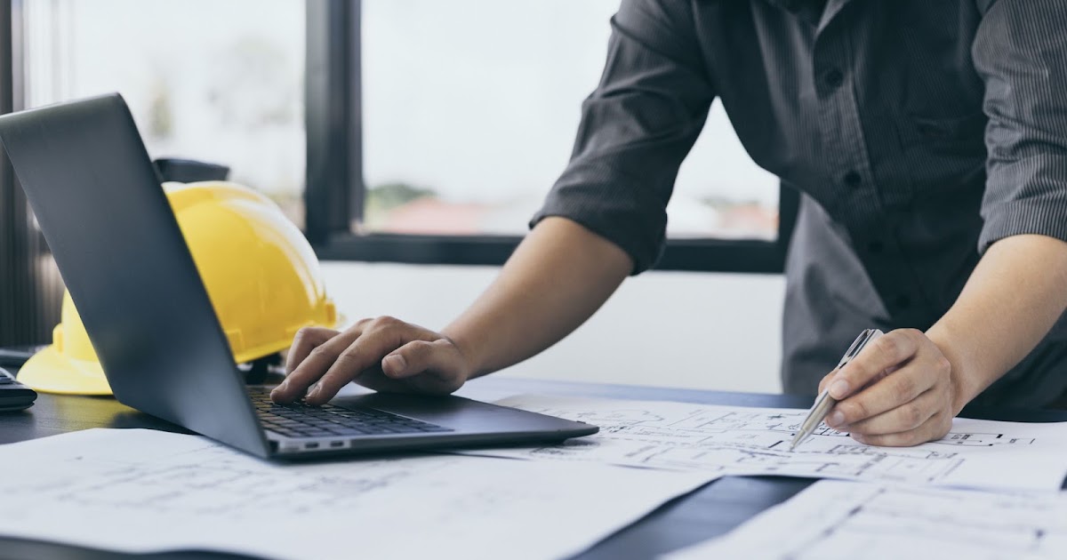 Is Your Contractor Website Outdated? Here’s How to Improve It